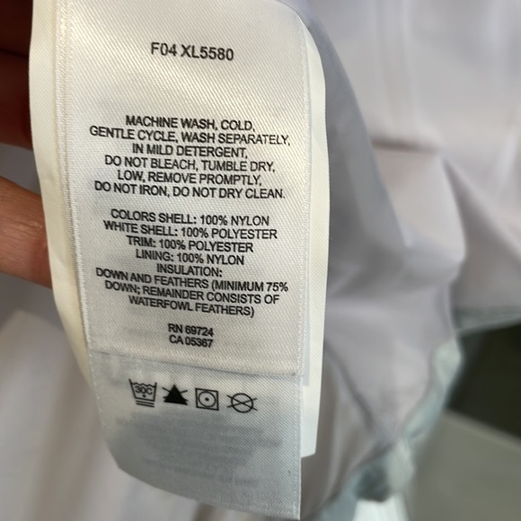 Women’s Columbia Ski Jacket - Picture 7 of 7